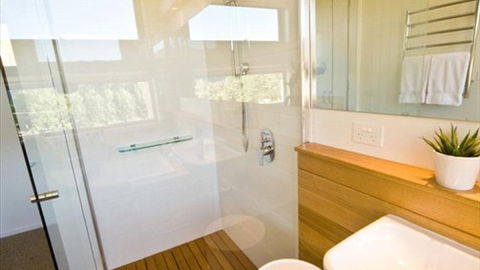 Aalborg Bright - New South Wales Tourism  2