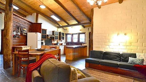Feathertop Retreat - New South Wales Tourism  4