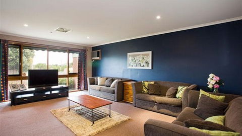 Raydon Court - New South Wales Tourism  0