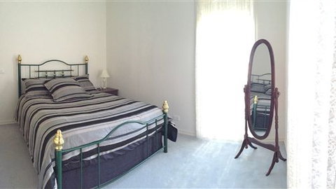 Gregory - Lake Wendouree - New South Wales Tourism  3