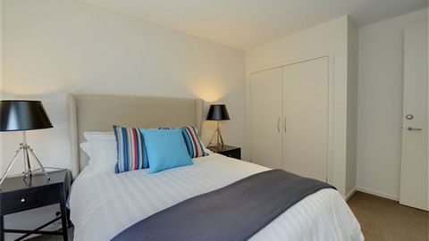 Newington Lake House - New South Wales Tourism  4
