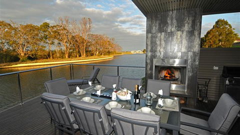 Gippsland Lakehouse - New South Wales Tourism  0