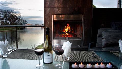 Gippsland Lakehouse - New South Wales Tourism  6