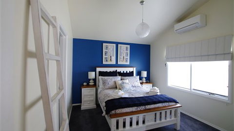 BlueMill Bright - New South Wales Tourism  2