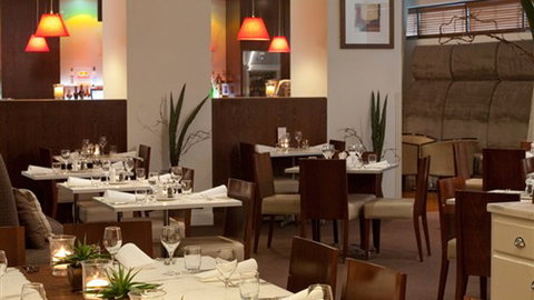 Mantra On Russell - New South Wales Tourism  4