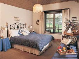 Adelaide Hills Country Cottages - Gum Tree Cottage - New South Wales Tourism  2