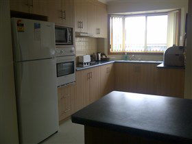 Apartments On Tolmie - New South Wales Tourism  1