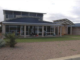 Baird Bay Ocean Eco Apartments - New South Wales Tourism  1