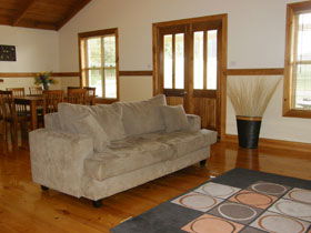 Beachport Retreat - New South Wales Tourism  0