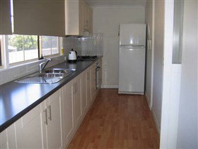 Cotton Palm Cottage - New South Wales Tourism  3
