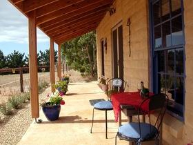 Dee's Villa - New South Wales Tourism  0