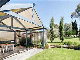 Granma's B&B - New South Wales Tourism  4