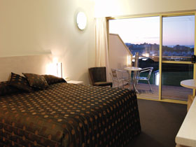 Harbour View Motel - New South Wales Tourism  1