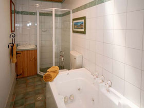 Karinga Park Coach House - New South Wales Tourism  3