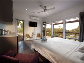 Longview Vineyard Apartments - New South Wales Tourism  1