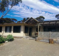 Loverings Beach House - D'estrees Bay - New South Wales Tourism 