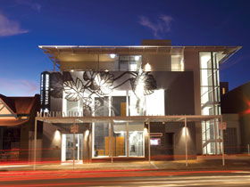 Majestic Minima Hotel - New South Wales Tourism  1