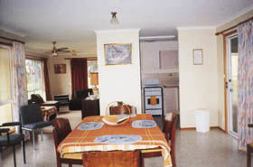 The Folly Holiday Home - New South Wales Tourism  1
