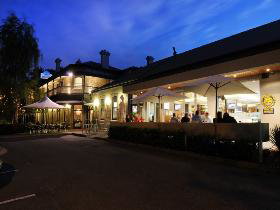 The Stirling Hotel - New South Wales Tourism  0