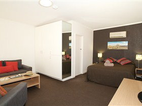 Wilpena Pound Resort - New South Wales Tourism  2