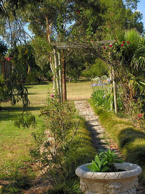 Aberdeen Motel - New South Wales Tourism  2