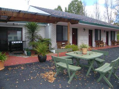 Acacia Motor Inn - New South Wales Tourism  5