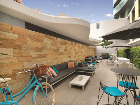 Adina Apartment Hotel Bondi Beach Sydney - New South Wales Tourism  1