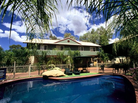 Alice On Todd - New South Wales Tourism  0