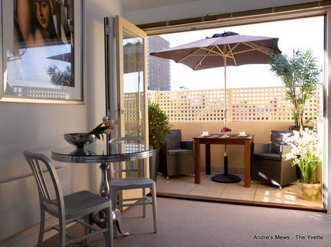 Andre's Mews - New South Wales Tourism  1