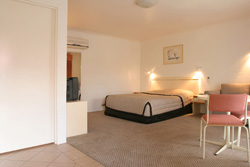 Argyle Terrace Motor Inn - New South Wales Tourism  0
