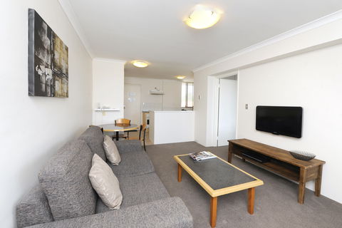 Assured Waterside Apartments - New South Wales Tourism  4