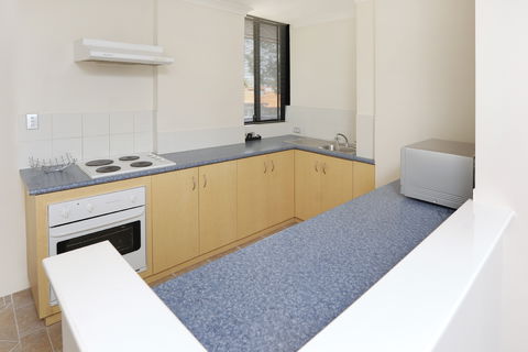 Assured Waterside Apartments - New South Wales Tourism  5