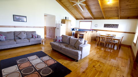 Beachport Retreat - New South Wales Tourism  1