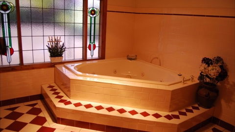 Memory Lane Accommodation - New South Wales Tourism  6