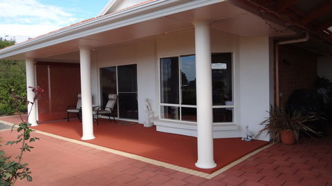 Close Encounters Bed And Breakfast - New South Wales Tourism  4