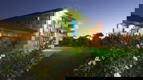 Adelaide Road Motor Lodge - New South Wales Tourism  6