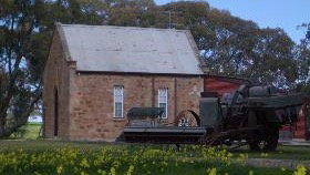 Clare Valley Cabins - New South Wales Tourism  4