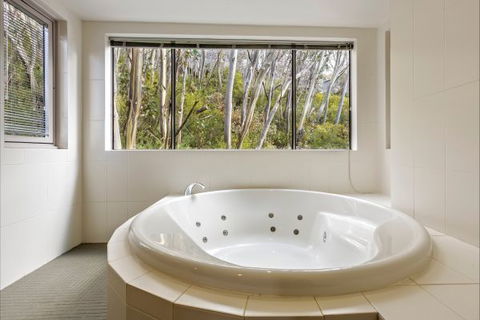 Altezza 1570 By Alpine Boutique Apartments - New South Wales Tourism  4