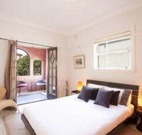 Bondi Beach Breeze - New South Wales Tourism 