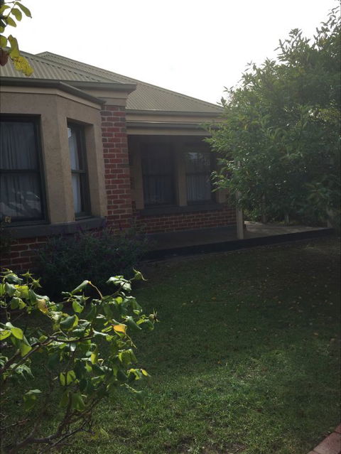 Boatramp Cottage - New South Wales Tourism  1