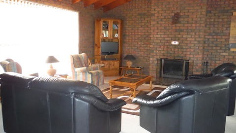 George's Place - New South Wales Tourism  0