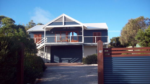 Top Deck Marion Bay - New South Wales Tourism  0