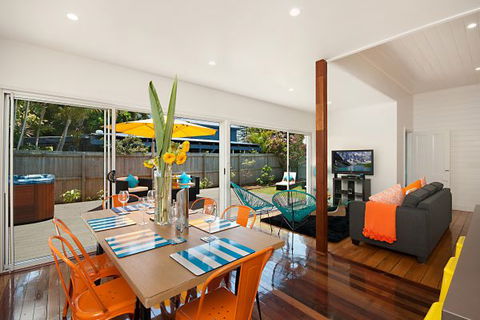 Aaloka Bay - New South Wales Tourism  1