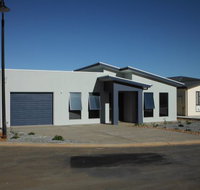 Coastal Getaway - New South Wales Tourism 