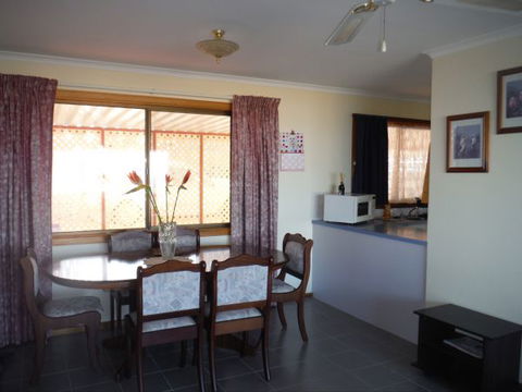 Kenny's Retreat - New South Wales Tourism  2