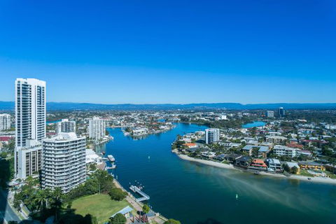 Mantra Towers Of Chevron - New South Wales Tourism  9