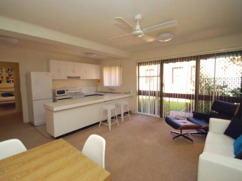 Ovens CBD Apartment 3 - New South Wales Tourism  0