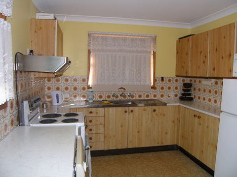 Comarong Cottage - New South Wales Tourism  3
