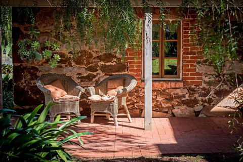 Lucy's House - New South Wales Tourism  0