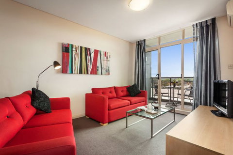 Quest Castle Hill Serviced Apartments - New South Wales Tourism  1